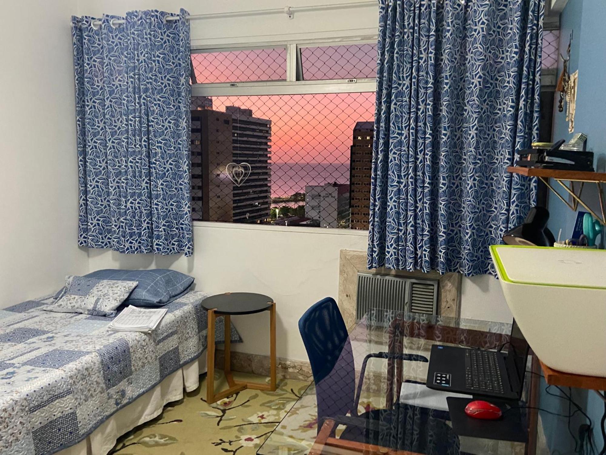 Completo, Vista Maravilhosa - 200m Da Beira Mar Apartamento *